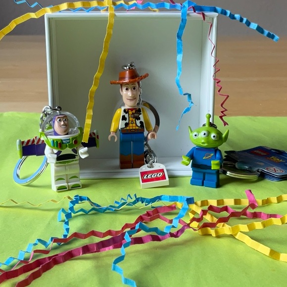 🤠 LEGO TOY STORY KEYCHAINS 🤠 NWT 🤠NWOT 🤠 - Picture 6 of 16
